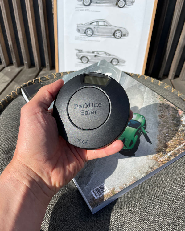 ParkOne Solar - Kuffert & Kørehandsker Edition